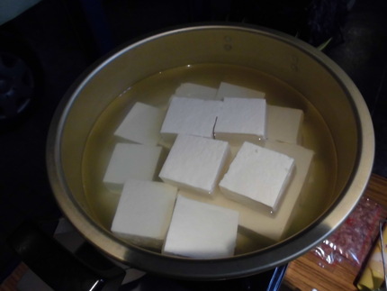 大鍋に湯豆腐！