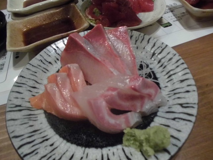 カラアゲと刺身盛り！