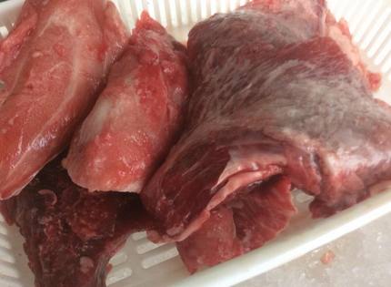これはマグロのほほ肉！