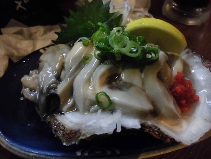 今が美味しい岩牡蠣！
