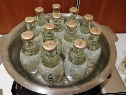 上撰 月桂冠 プリント瓶！