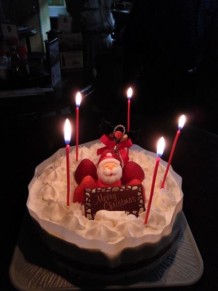 静かなクリスマスイブでした！