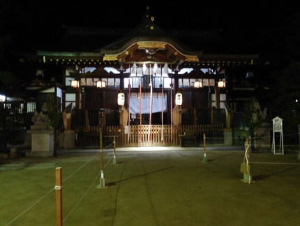 この時間まだ本住吉神社には誰も...