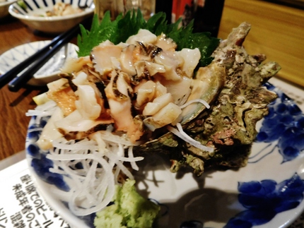 三重産の天然特大サザエ！