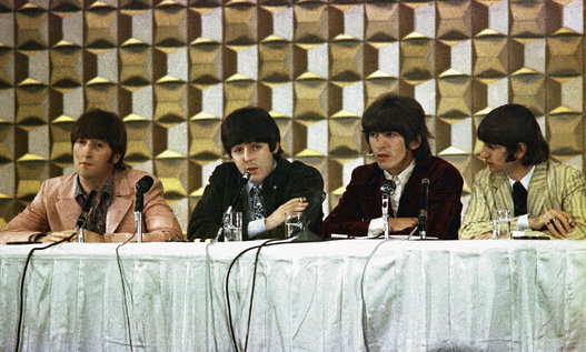 イエス、平和だ！」The Beatles .. - 神戸角打ち学会（至福の
