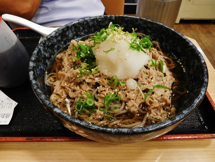 冷おろし肉そば！