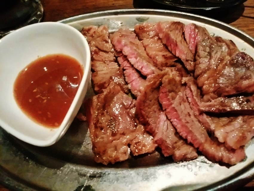 ライオンキングサイズビフテキ（...