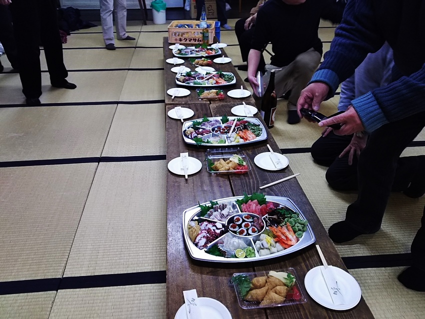 試飲宴会の準備です。