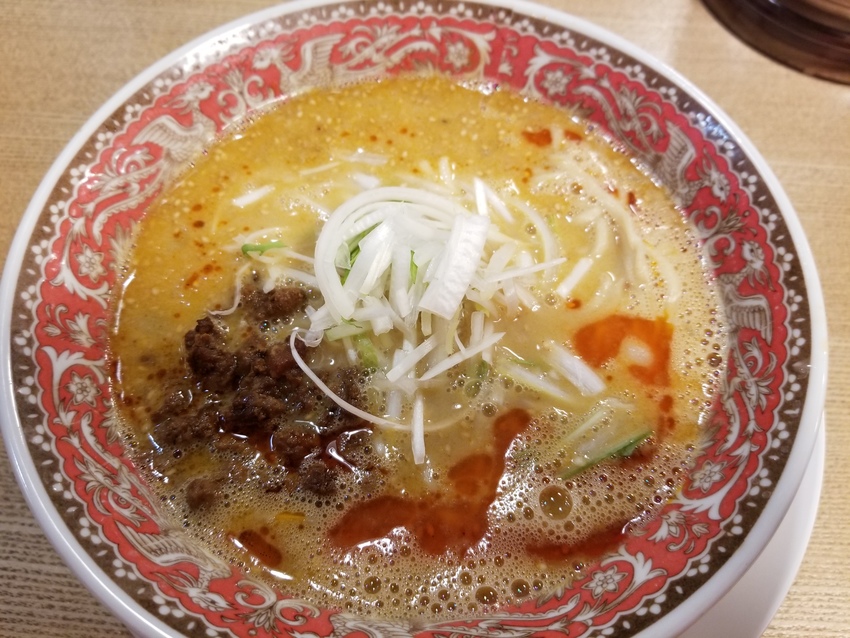 大分のお昼は辛担々麺を‼️