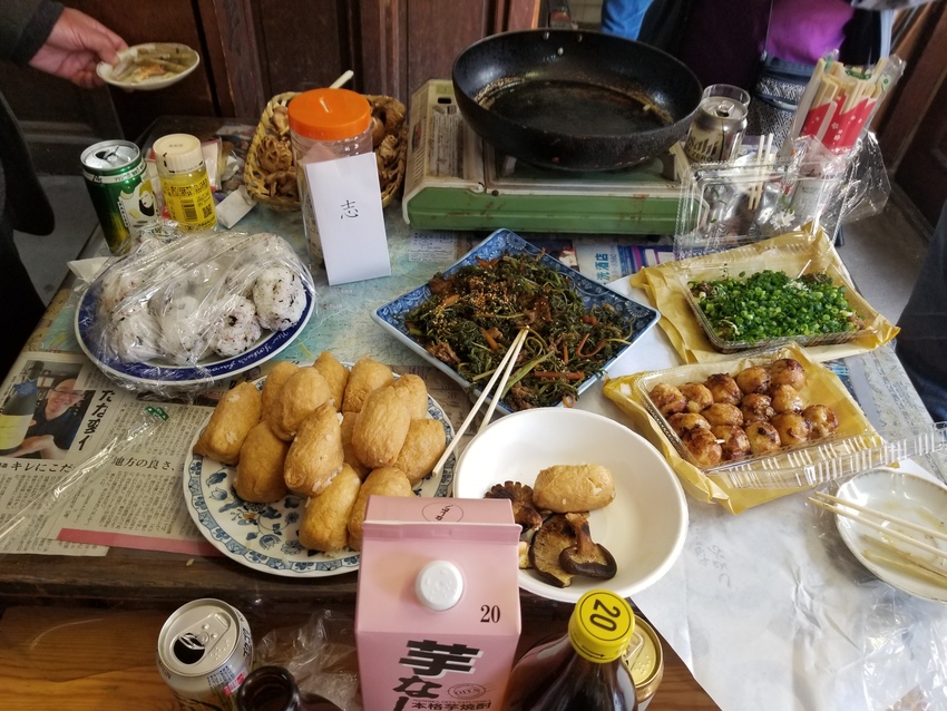 偲ぶ会の料理は‼️