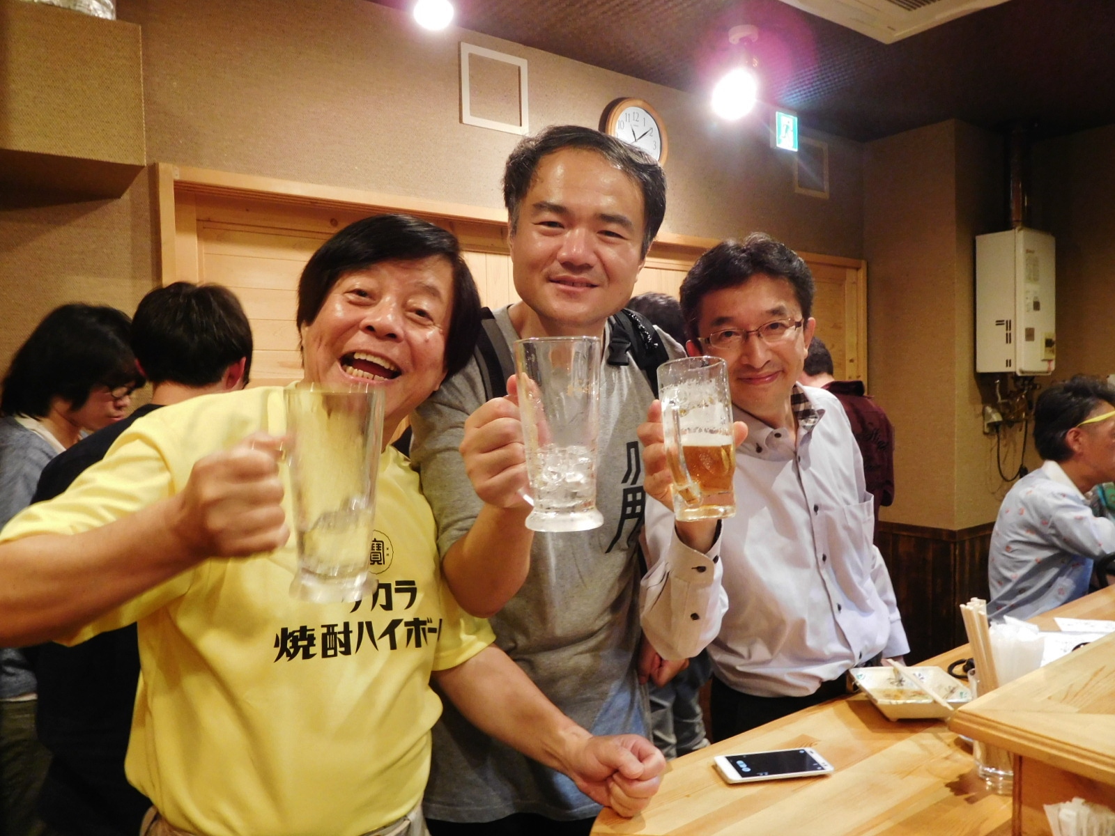 男 銀次郎 神戸角打ち学会 至福の立ち呑み Bloguru