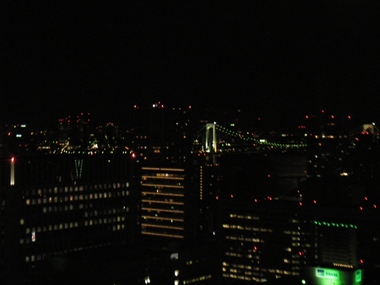 はし【橋】　a bridge