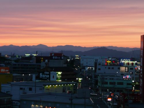 梅雨時の夕焼け