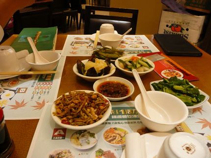台湾入国事情