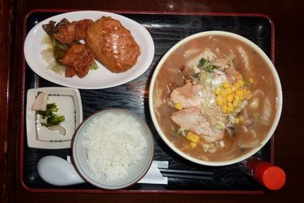 昨日のお昼ごはん（笹のみさんで...