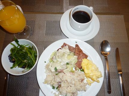 今朝のKUMAの食事(2011...