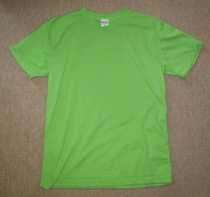 夏季の低山トレッキングの服装（...