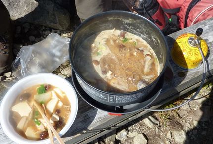 山では一足先に鍋の季節
