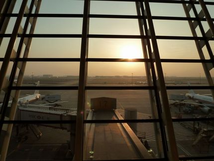 上海・浦東空港の夕日