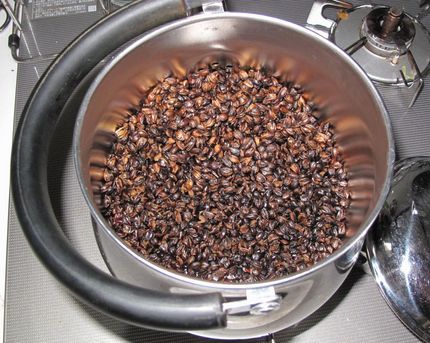 麦茶の季節ですね・・・・