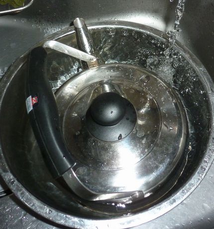 まだまだ麦茶です