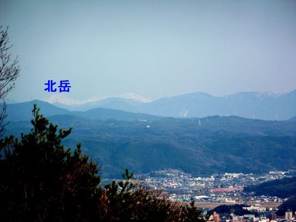 鳩吹山から北岳が見える