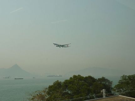 香港に着きました