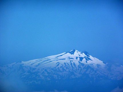 お山では雪解けが始まっています