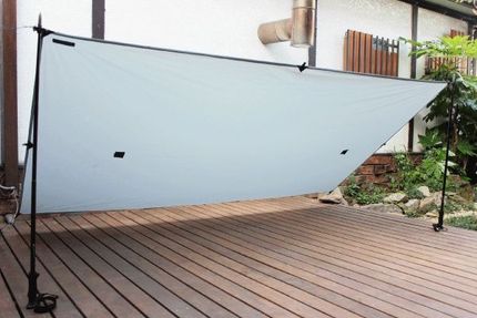山でのスグレモノ（超軽量タープ...