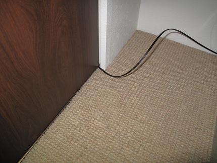 接続する先が決まったら、配線を...