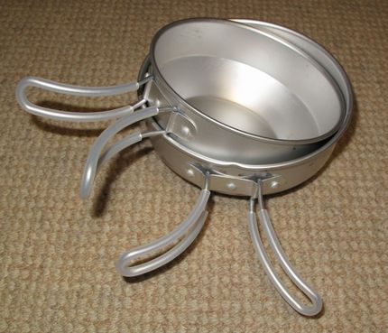 キャンプ鍋の把手にシリコンチュ...
