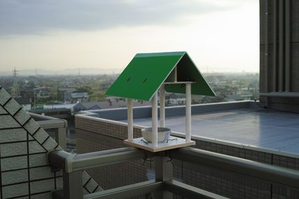 小鳥の食卓東屋完成です