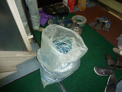 除去して不要ケーブル、数世代分...