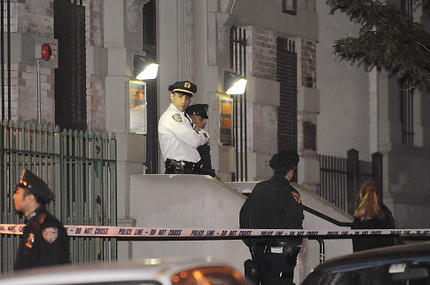 警察が殺傷犯を射殺する