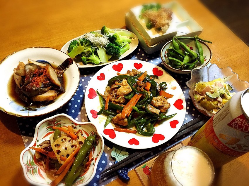 茄子とさつま揚げの煮物...