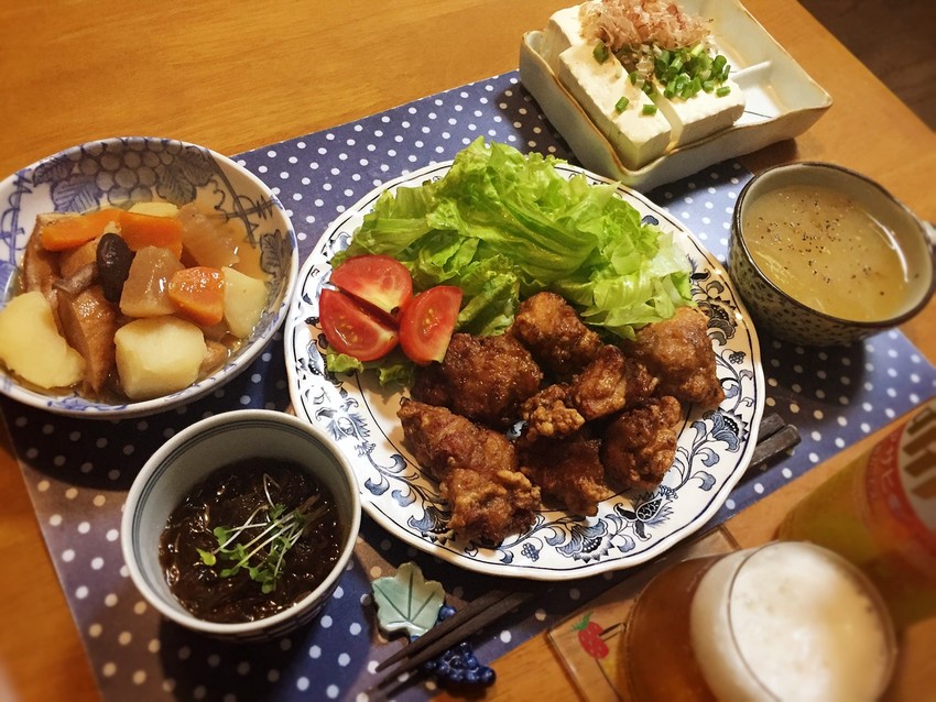 鶏のから揚げとオニオンスープ...