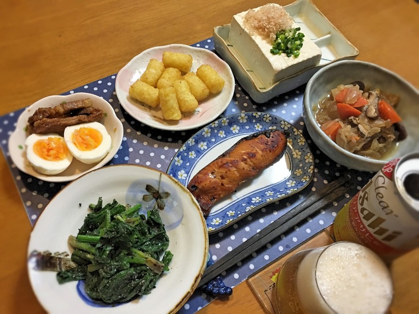 ほうれん草のおひたし黒胡麻和え...