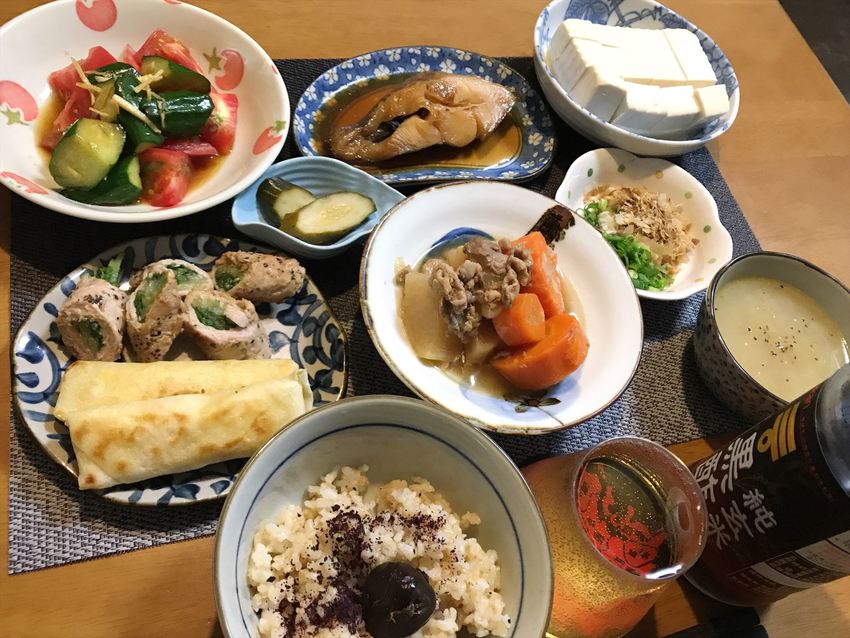 カレイの煮つけと玄米定食