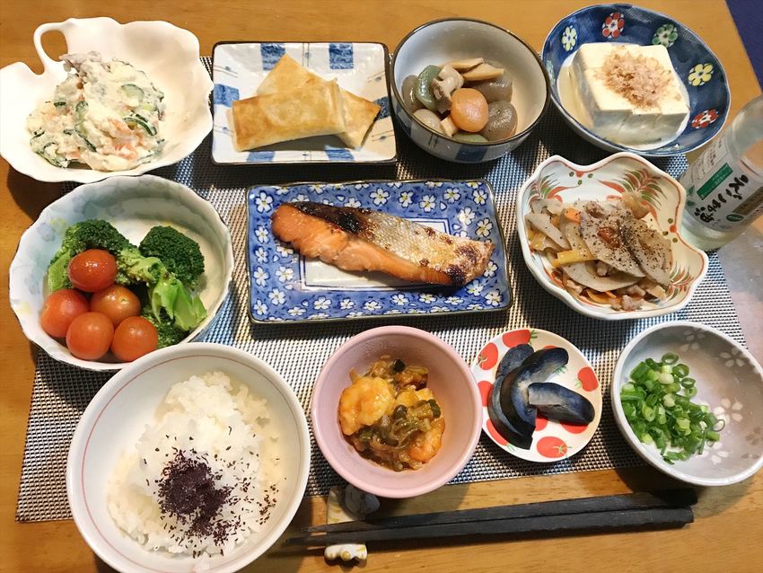 2021年2月の献立（塩鮭）