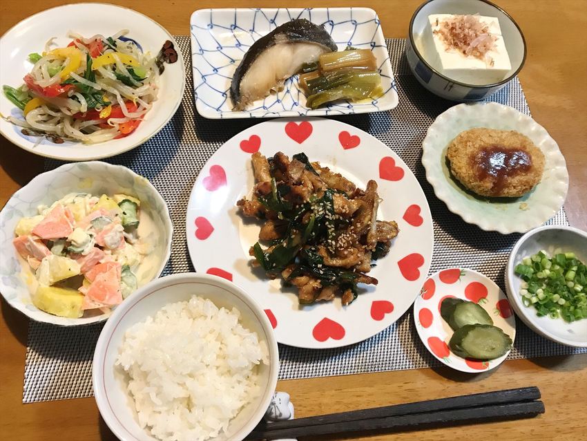2021年3月の献立（ゴボウと...
