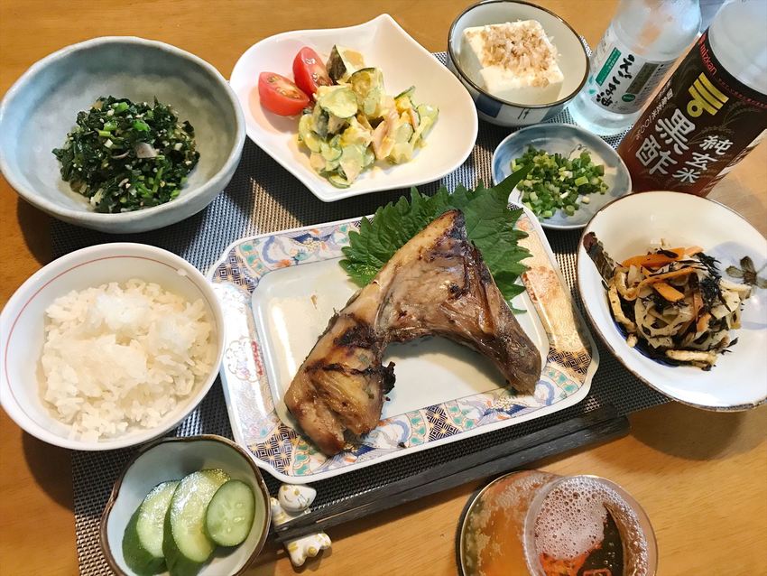 ブリカマの味噌漬け焼き定食