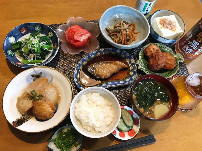 カブとさつま揚げの煮物定食