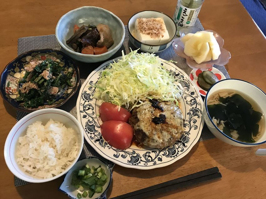 みんな大好きチーズハンバーグ！