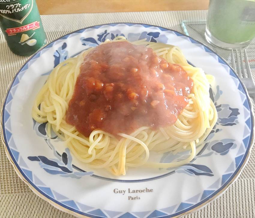 ミートソースパスタ