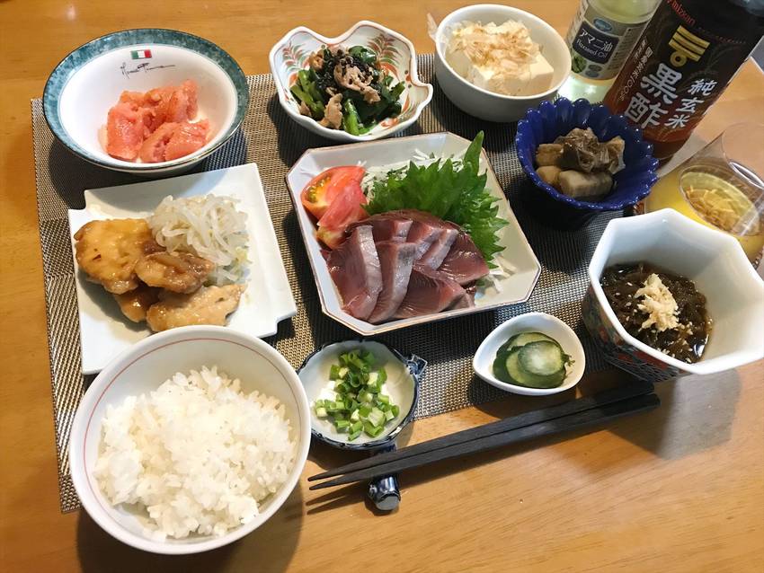 カツオの刺身