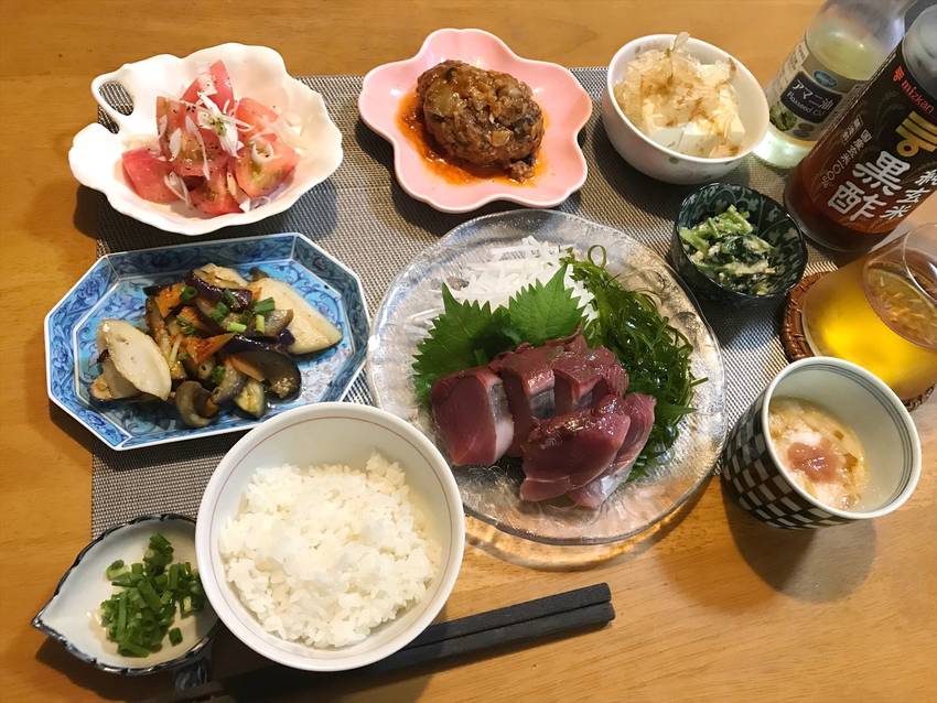 カツオの刺身