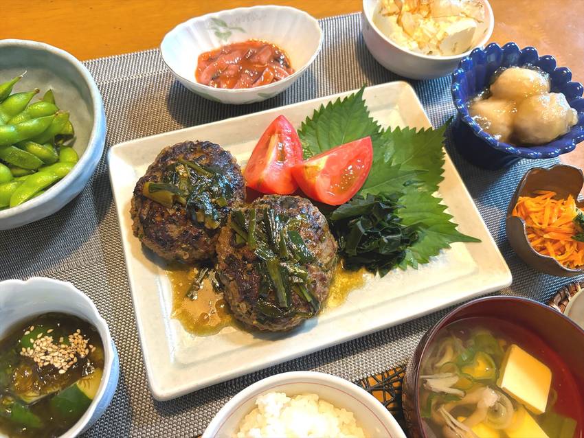 ニラハンバーグ...