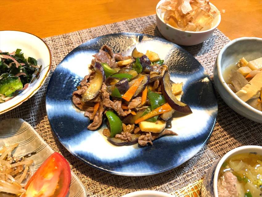 牛バラ肉と茄子のオイスターソー...