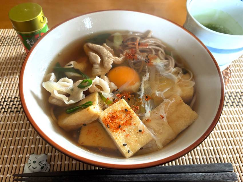 朝は蕎麦
