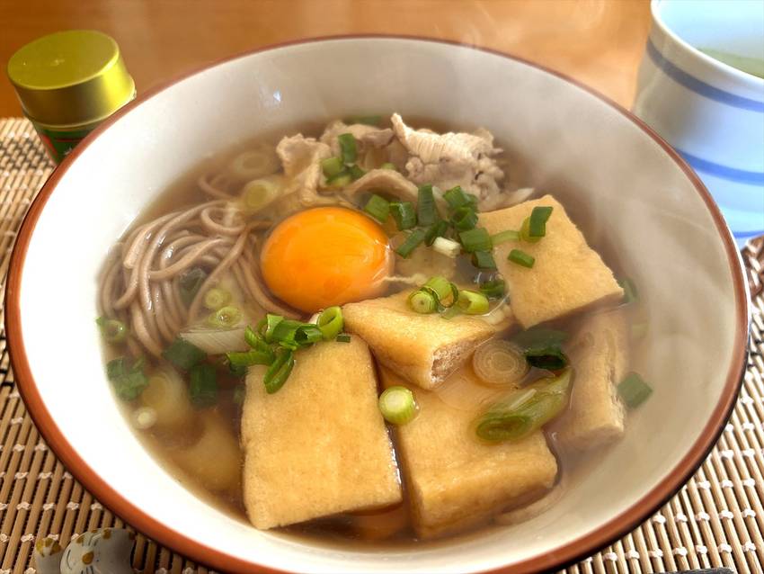 朝は肉蕎麦